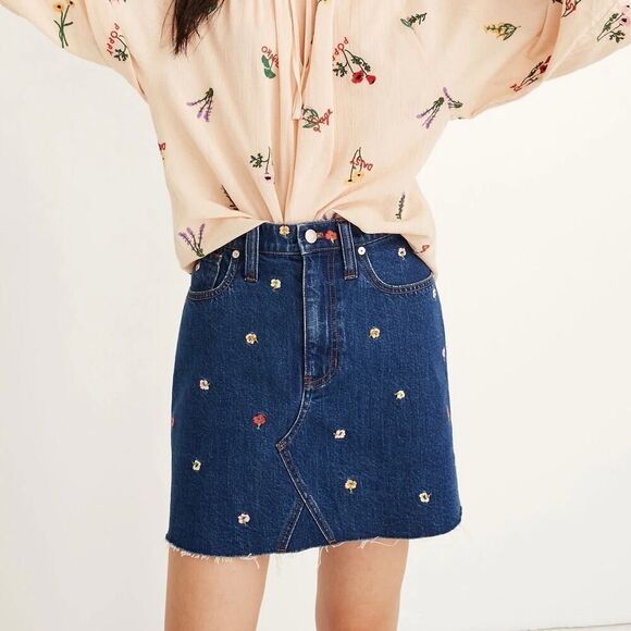 Madewell Rigid Denim A-Line Mini Skirt Floral Embroidered - Size: 27 - Picture 1 of 8